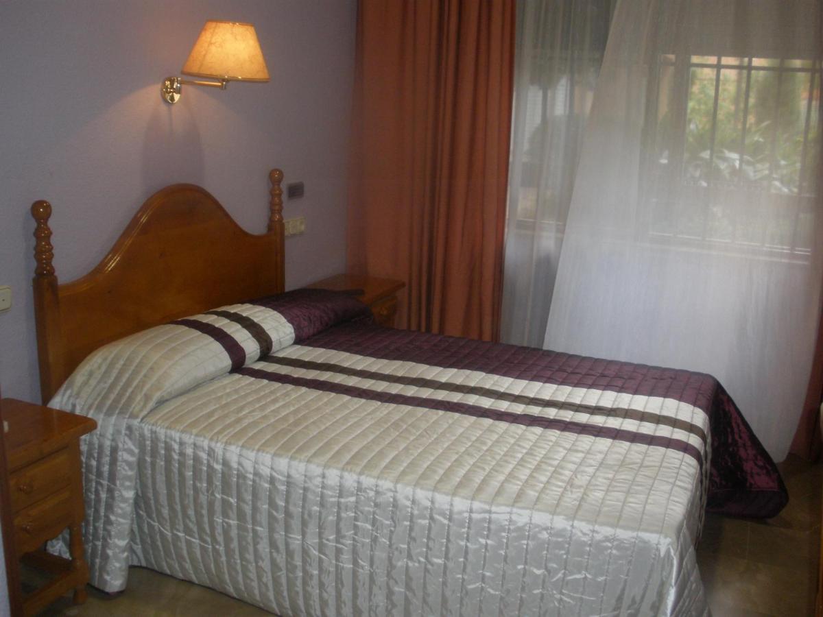 Hotel Elena Maria Γρανάδα Δωμάτιο φωτογραφία